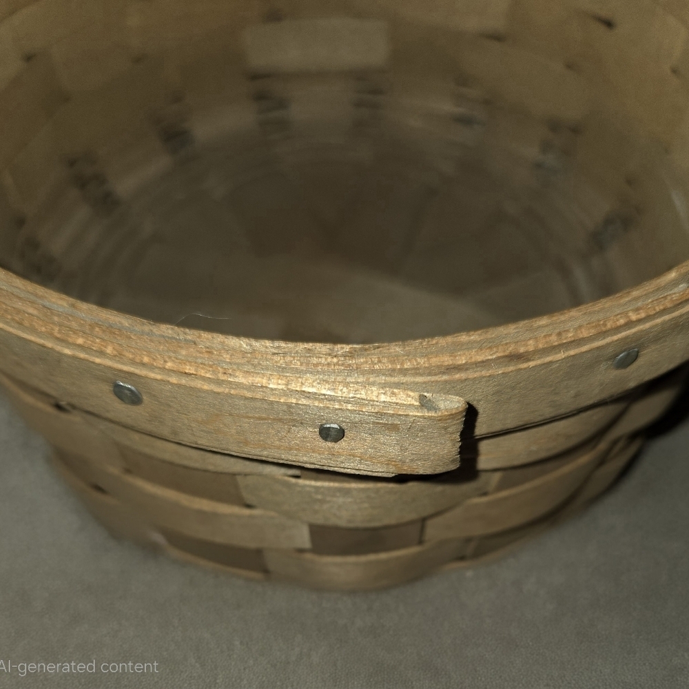 Vintage Longaberger darning basket 1984 leather Handles 7" Diameter 3" High - Picture 6 of 6